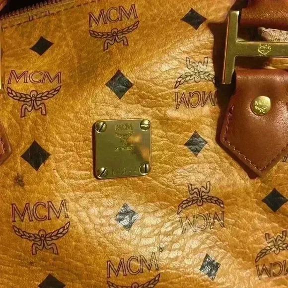 MCM Boston - Picture 8 of 8